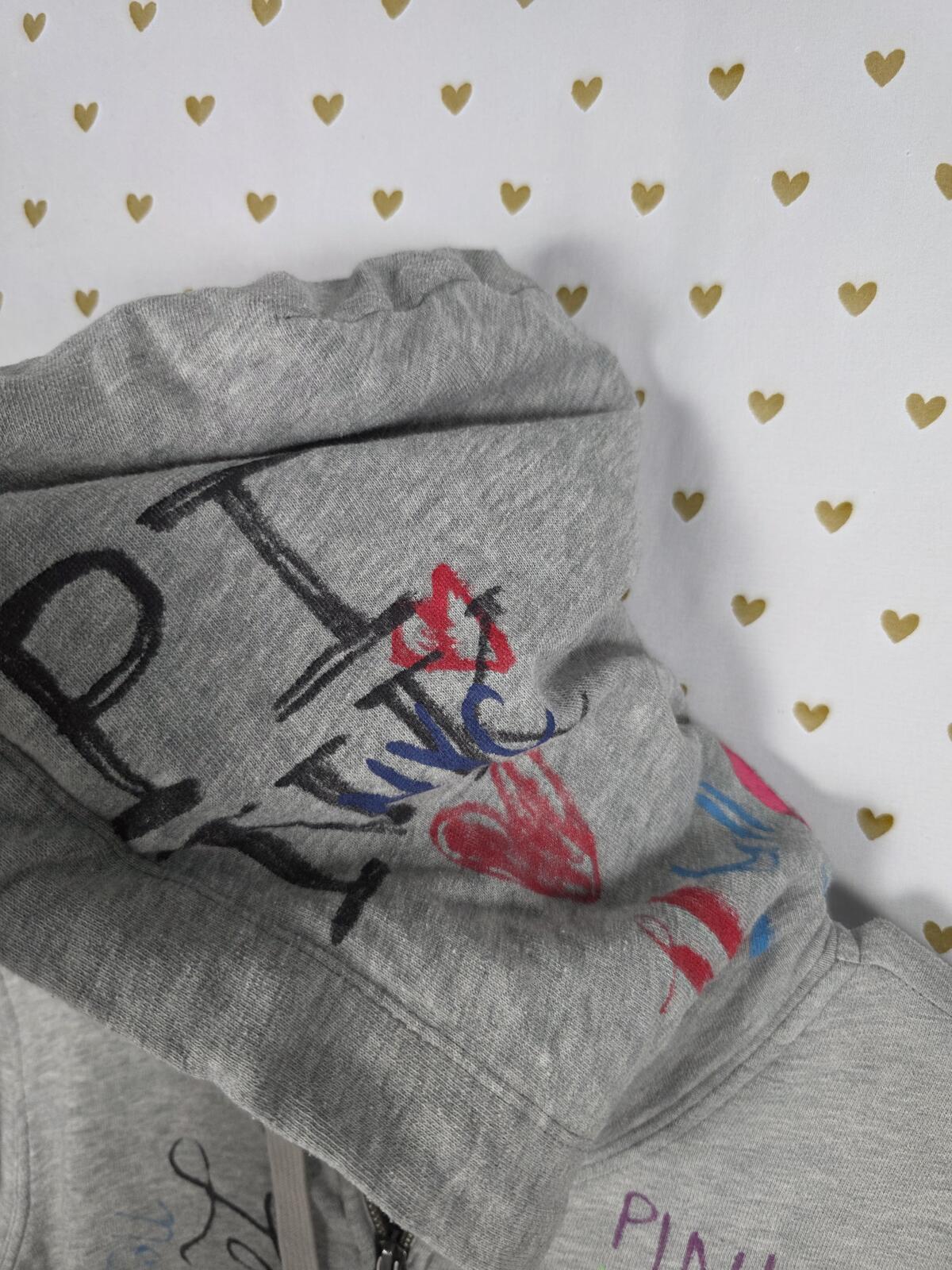 PINK Victoria's Secret NYC Doodle Graffiti Zip Hoodie Heart Graphic L