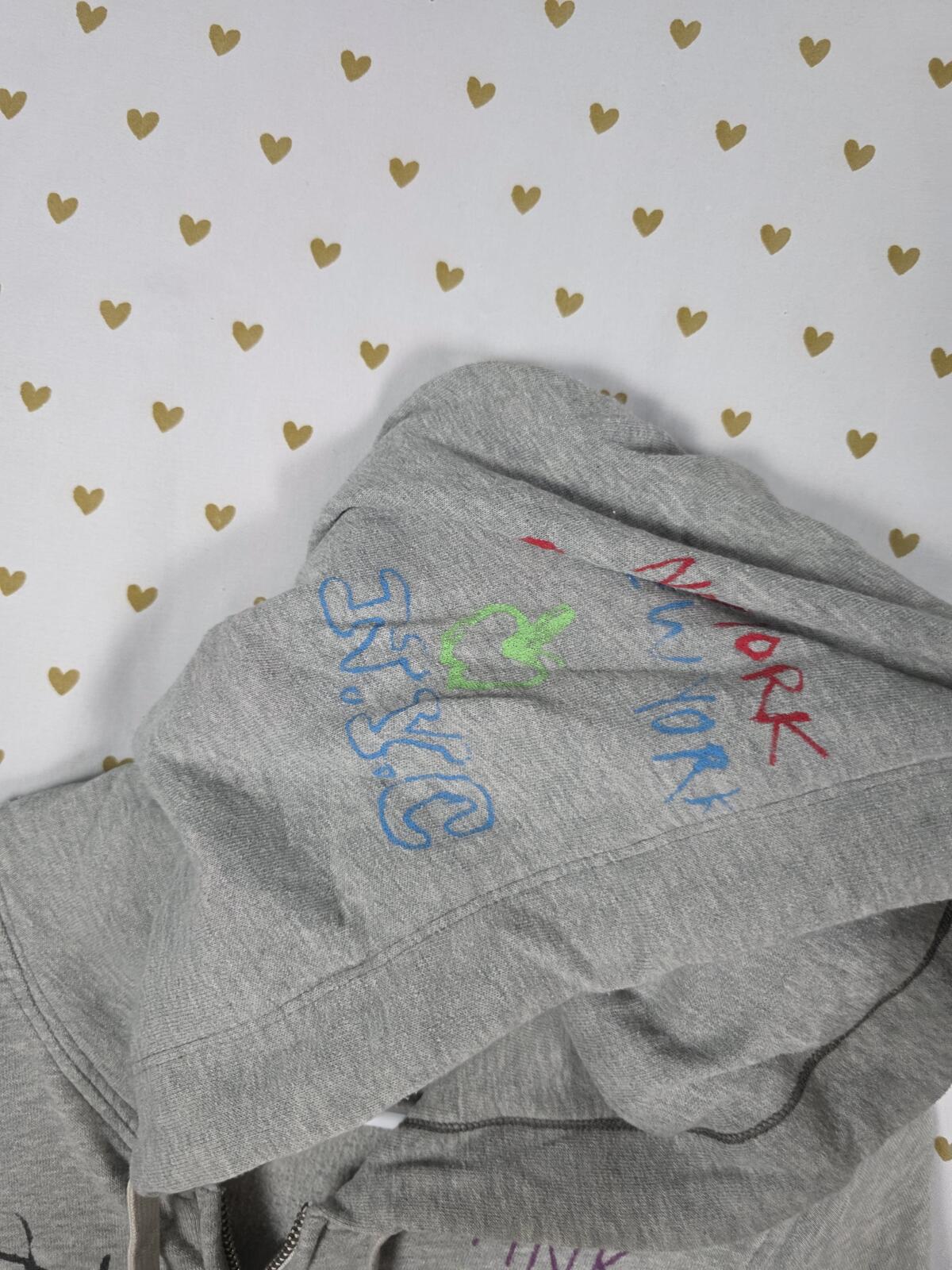 PINK Victoria's Secret NYC Doodle Graffiti Zip Hoodie Heart Graphic L