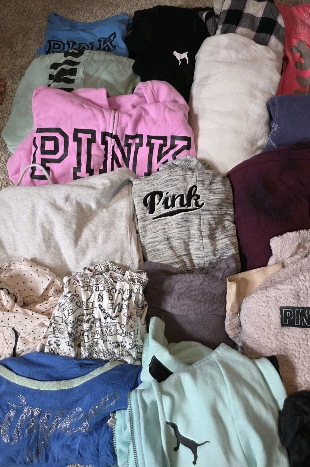 Lot of 39 Pcs Victoria's Secret and PINK Shirts Hoodie Leggings (stains/wear)