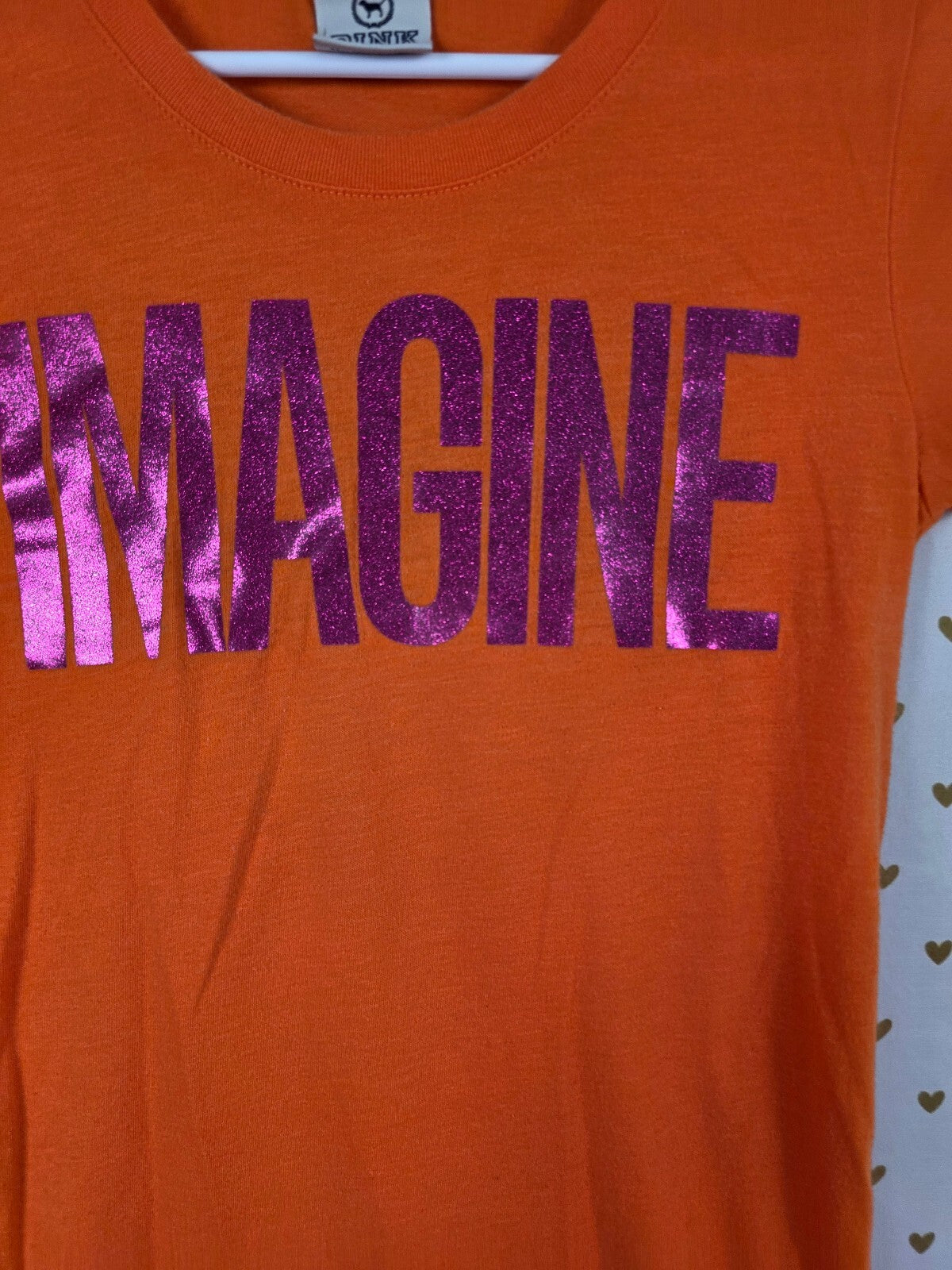 Vintage 2009 Victoria's Secret PINK Imagine Tee Orange Metallic Heart Y2K S