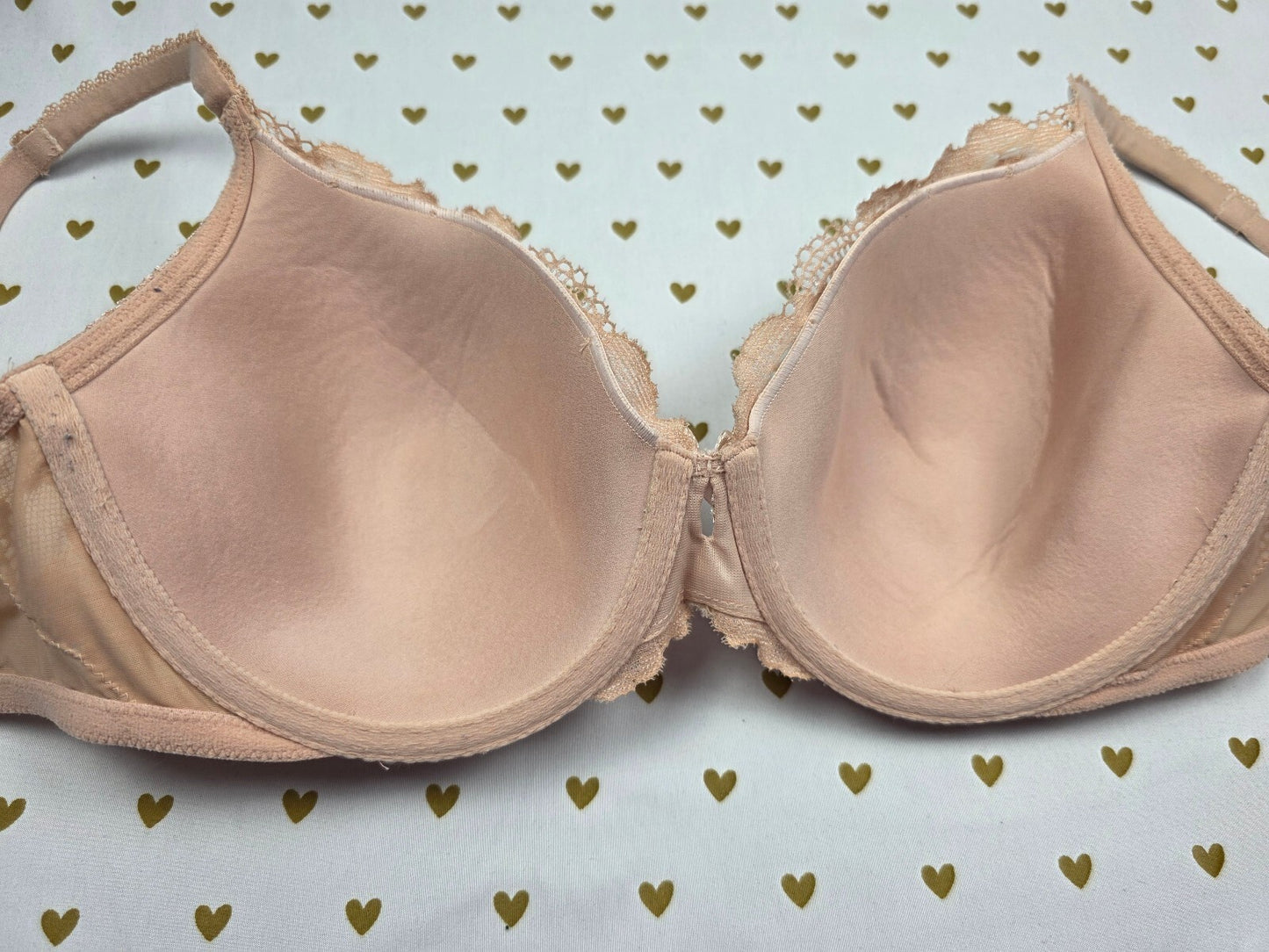 Victoria's Secret Body By Victoria Bra Lined Perfect Coverage 34DD