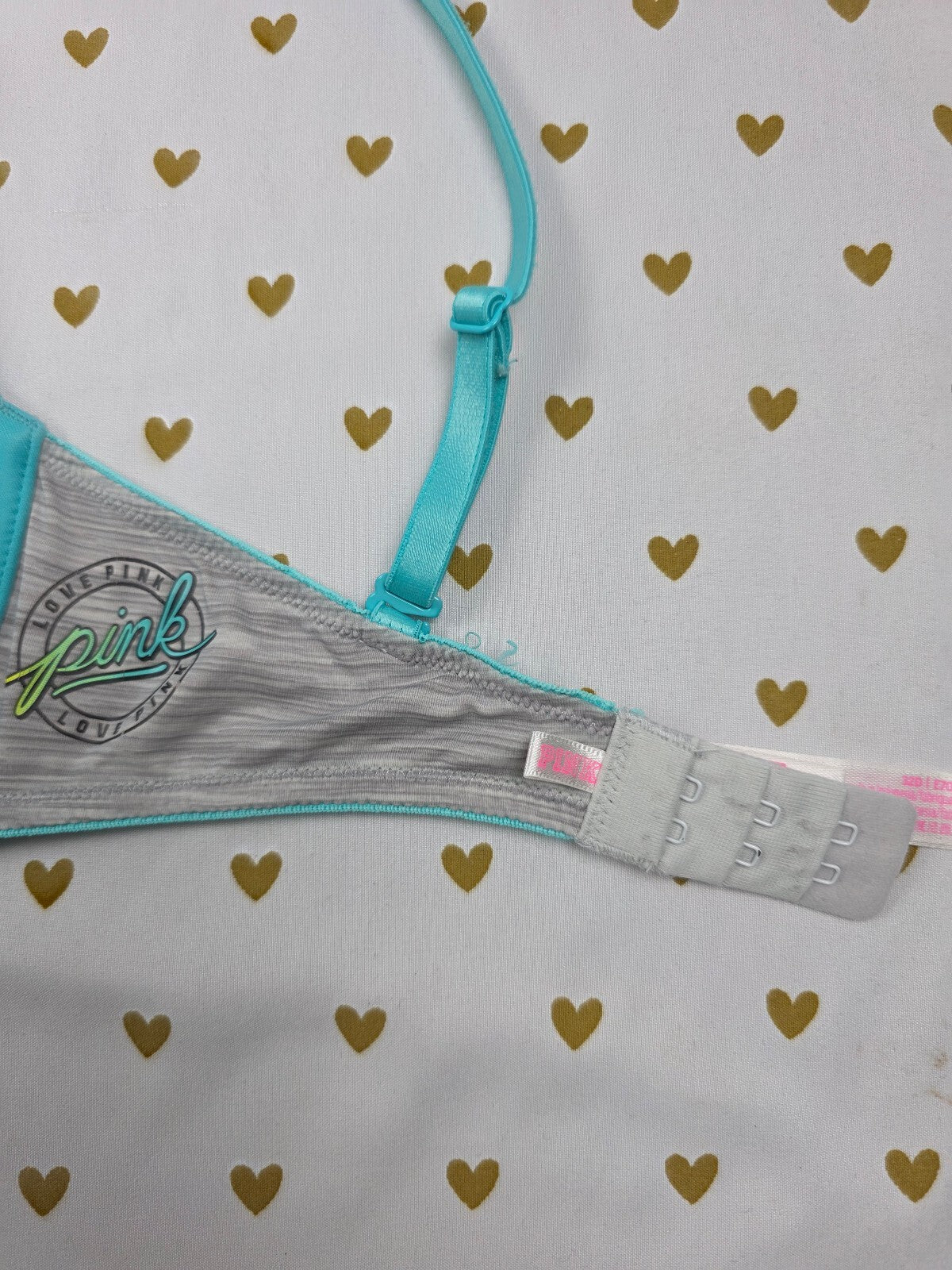 Victorias Secret PINK Blue 32D Wear Everywhere Push Up Bra