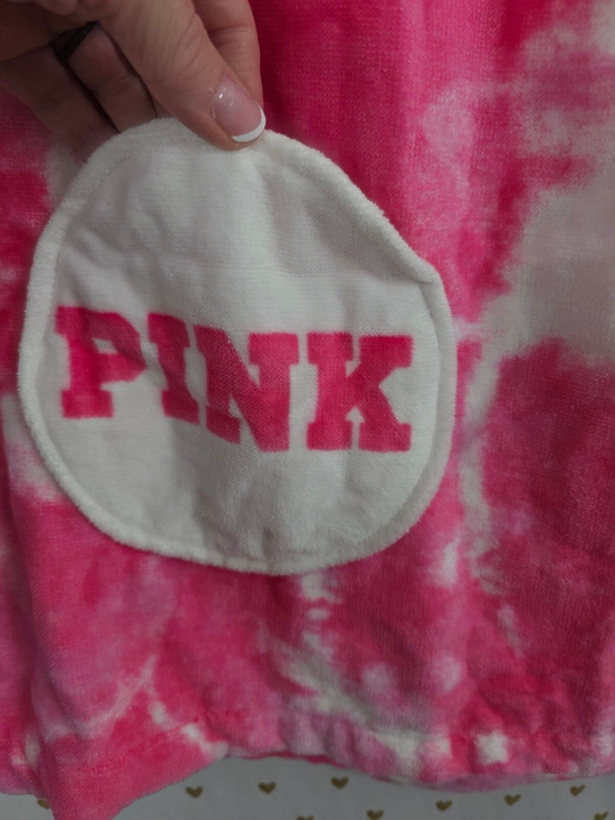 Victoria's Secret PINK Plush Spa Bath Wrap Towel Cover Up Logo Pocket NEW NWT
