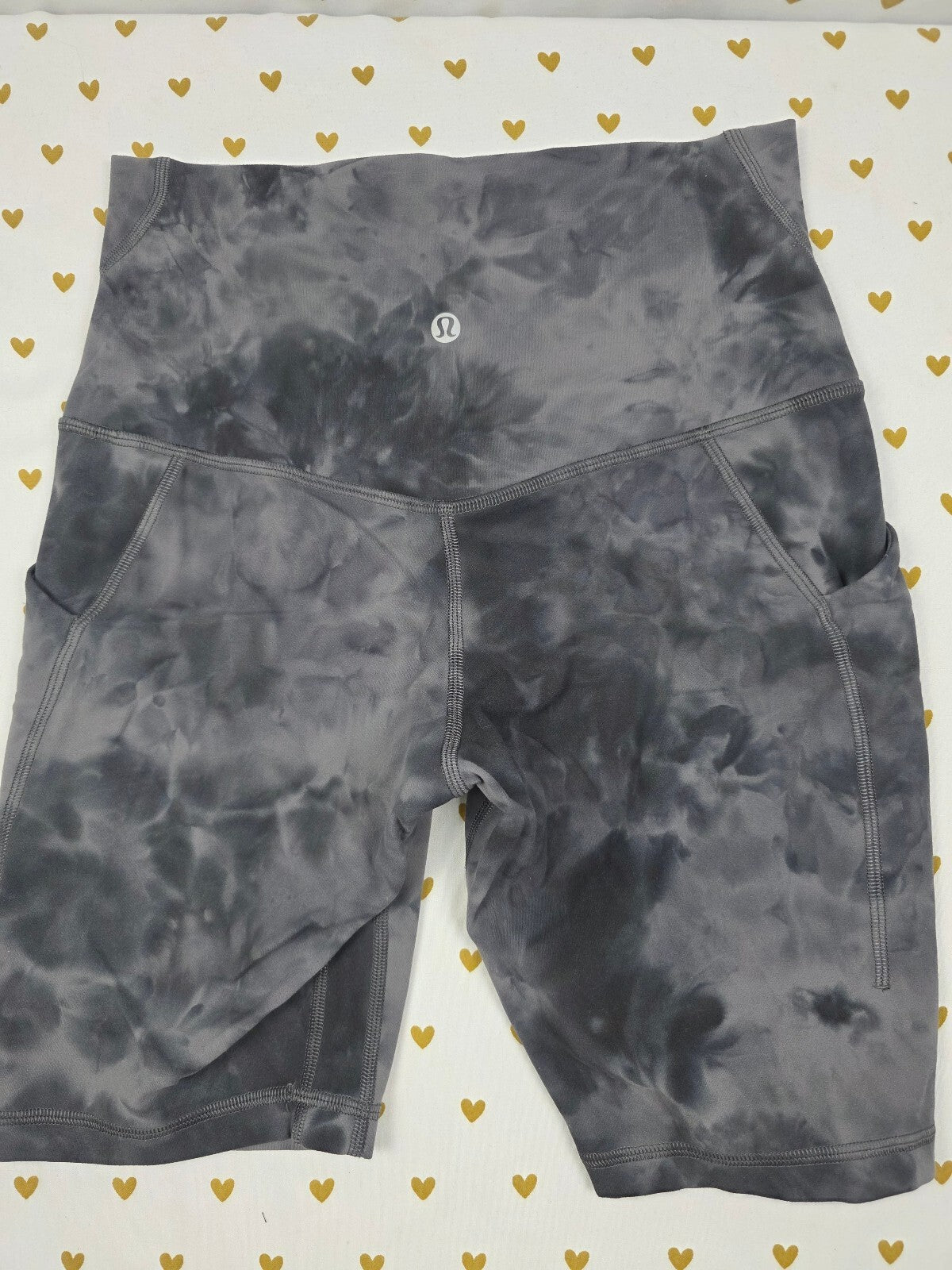 Lululemon Fast & Free HR 8" Shorts Diamond Dye Grey Black Size 6 Pockets