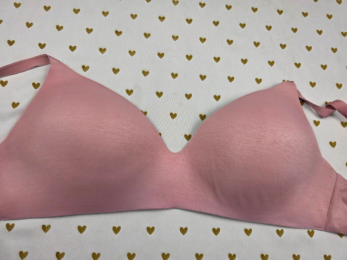Victorias Secret 38D Wireless No Wire T Shirt Lightly Lined Bra