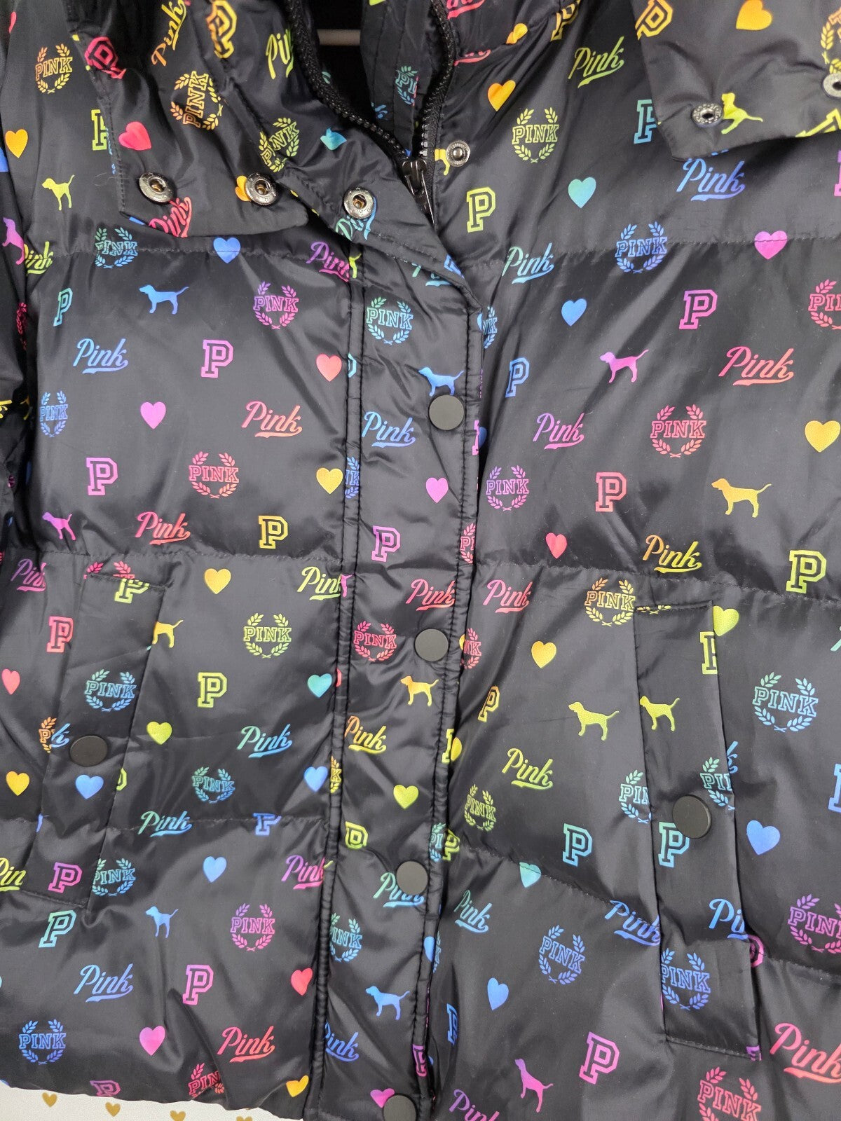 RARE Victoria’s Secret PINK Rainbow Logo Puffer Jacket Hooded Small Black