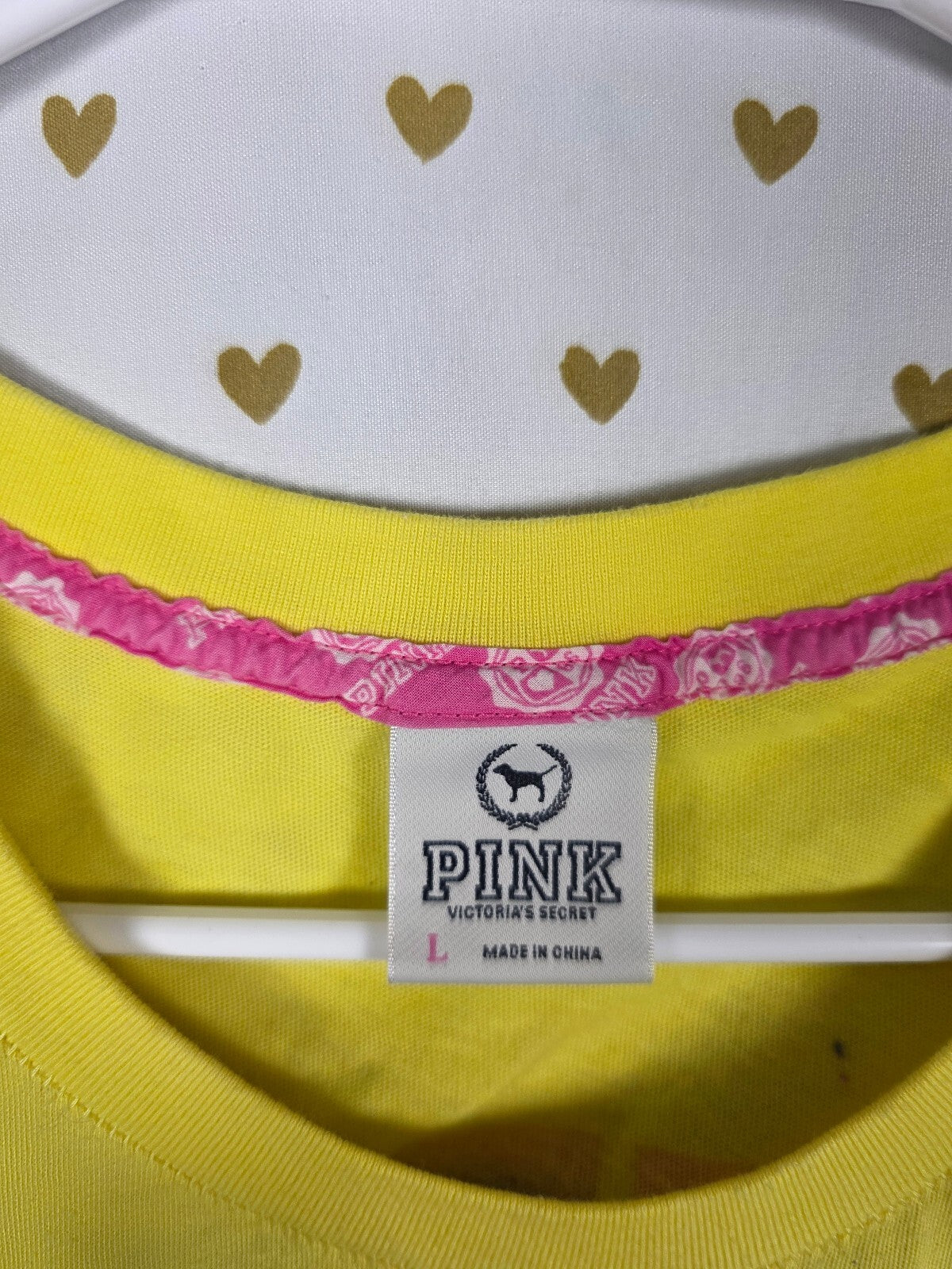 Victorias Secret PINK Vintage yellow Y2k PEACE Rainbow Tee shirt LARGE