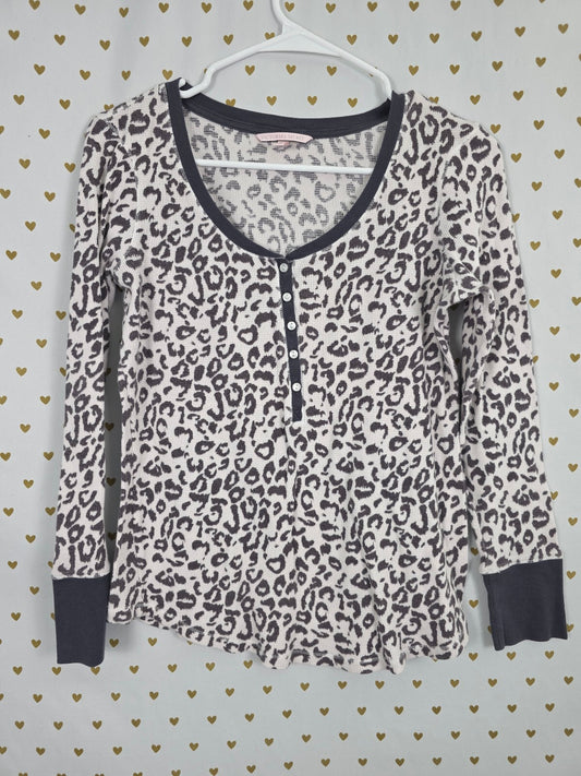Victorias Secret Henley Thermal Waffle Medium Leopard Cheetah Shirt