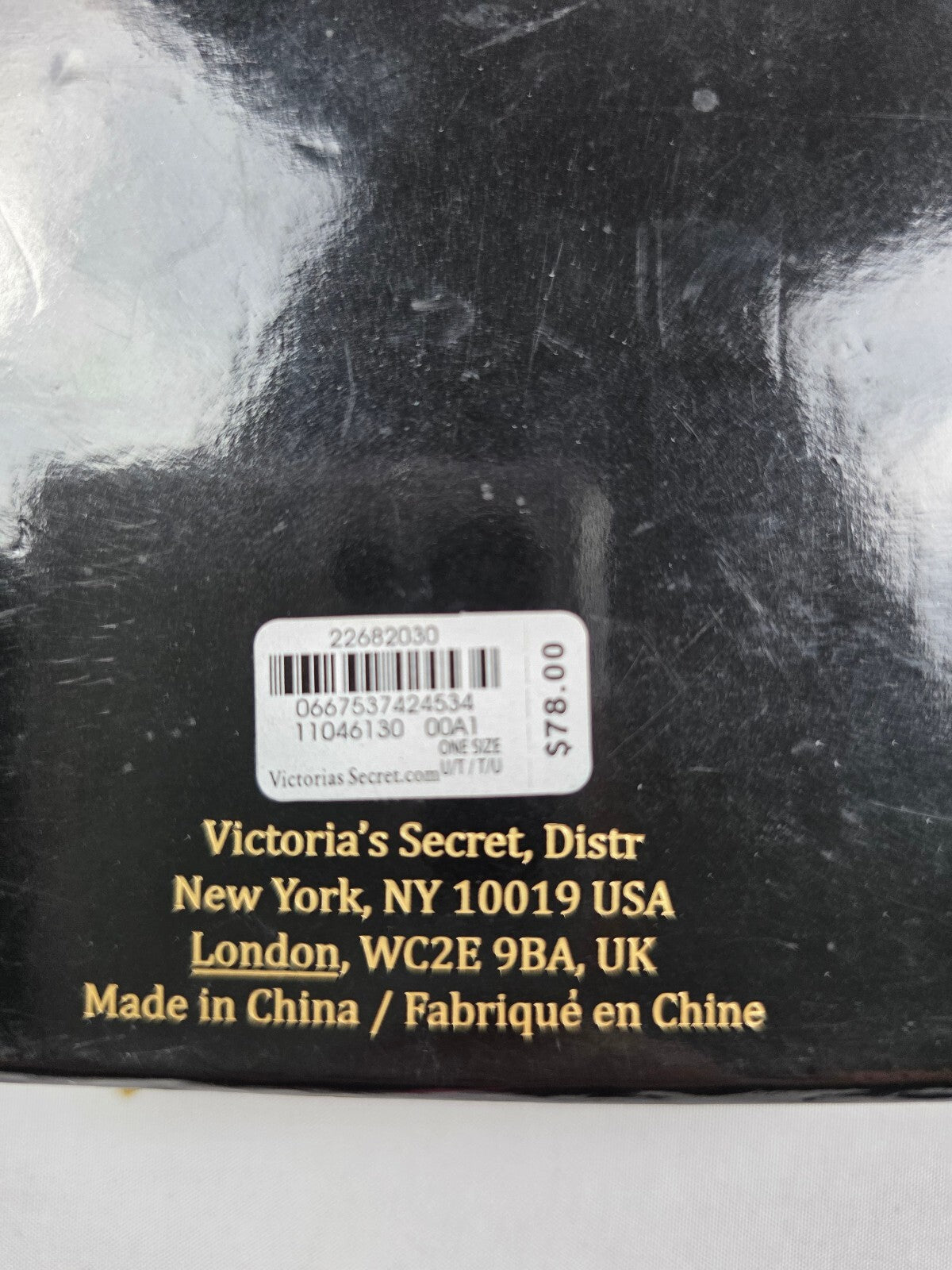 Victoria's Secret Scandalous Lock Key Necklace Gold Limited Edition Box
