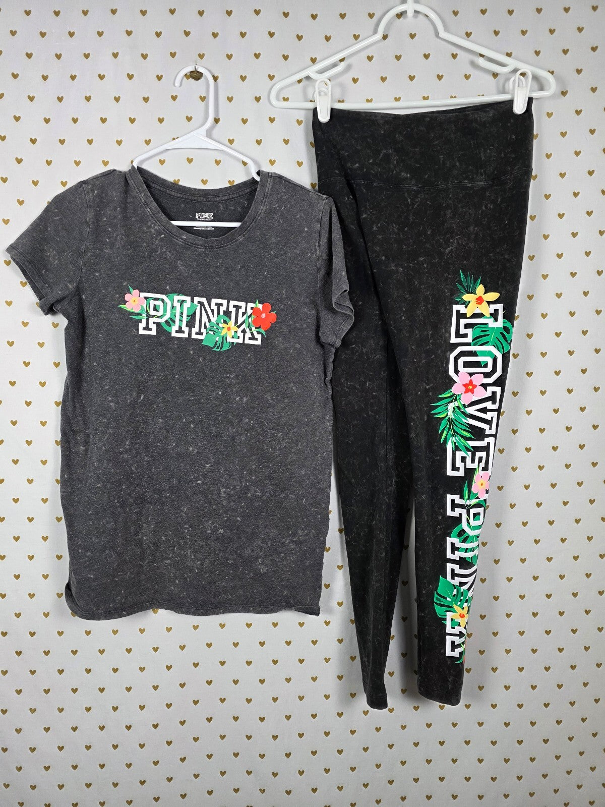 Victorias Secret PINK Floral Hawaiian Logo Yoga Pants Tee shirt SET Small