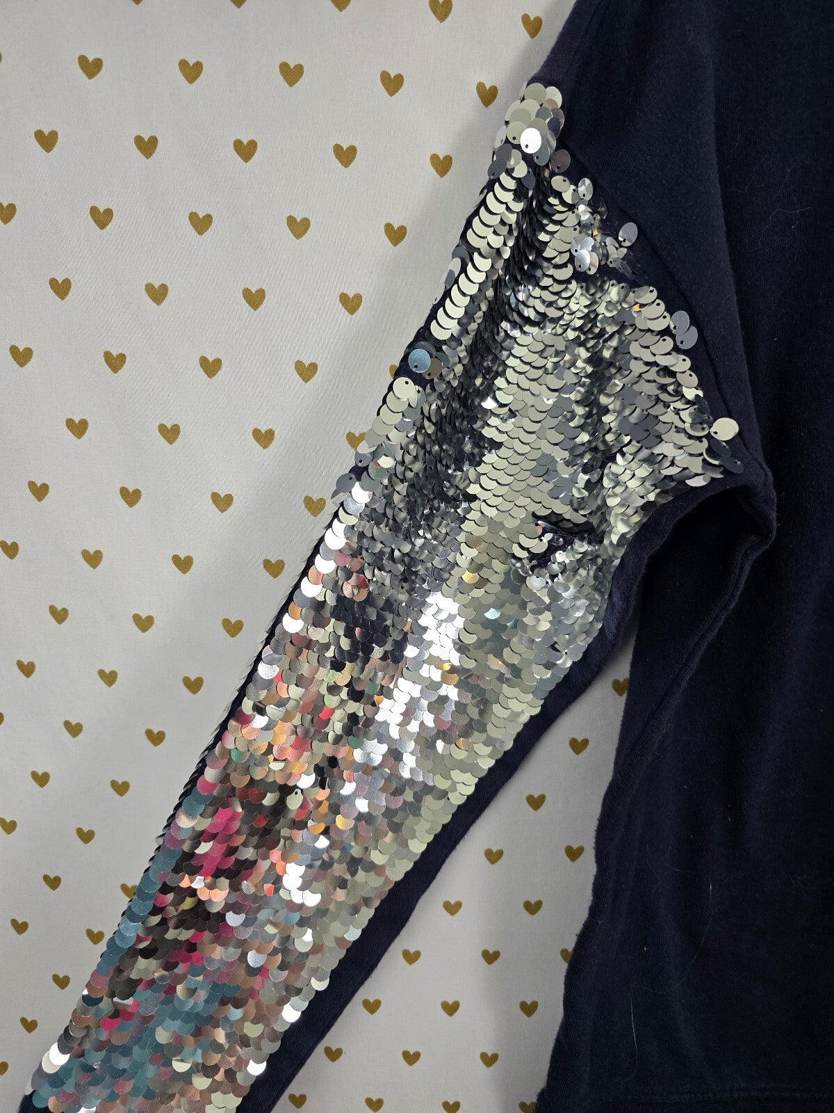 VS PINK x 5th & Ocean UNC Tar Heels Sweatshirt XS Sequin Sleeves Bling
