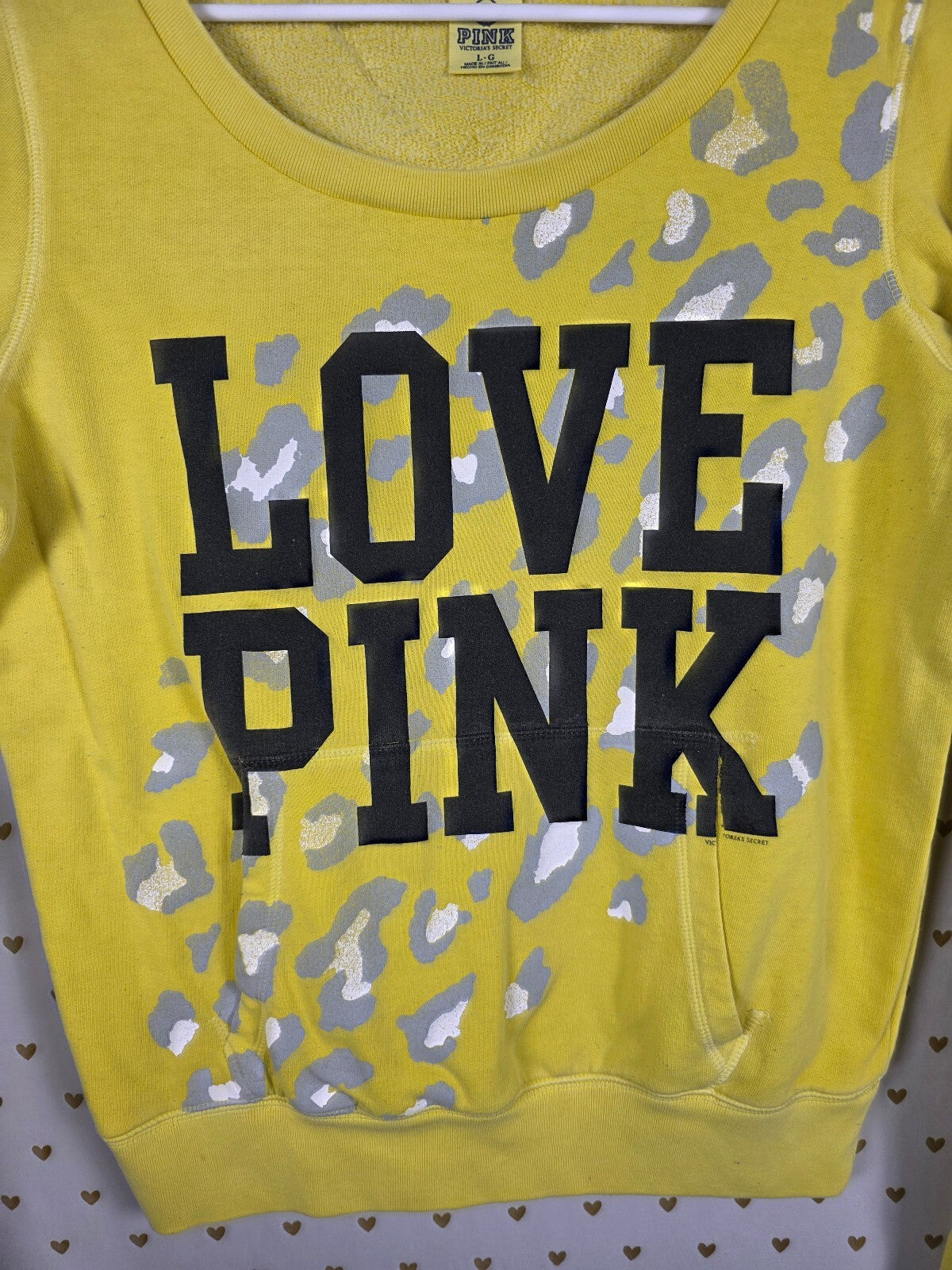 Rare PINK Victoria's Secret Leopard Logo LOVE vintage Crewneck Sweatshirt Large