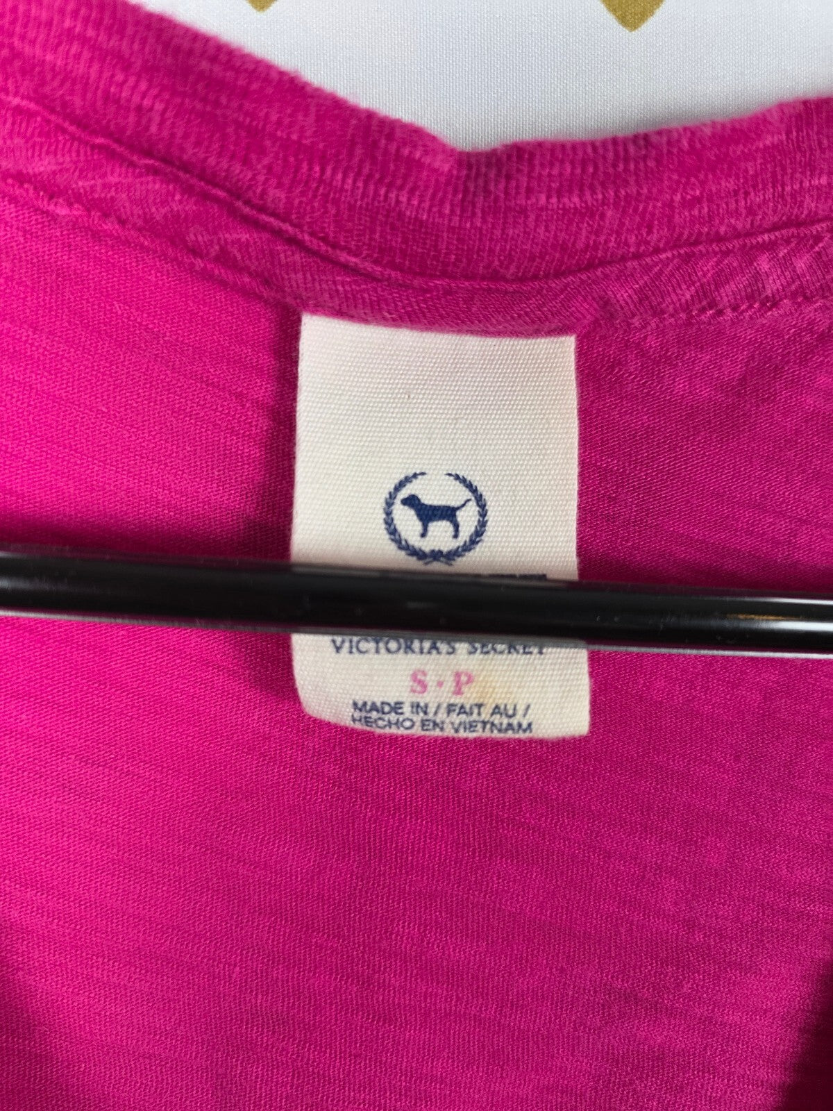 Victorias Secret PINK Vintage Y2k V neck Love Bling Tee shirt Small