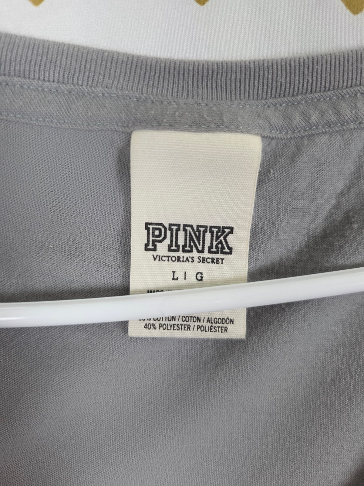 Victorias Secret PINK Grey Heart Logo Tee shirt Short Sleeve Large