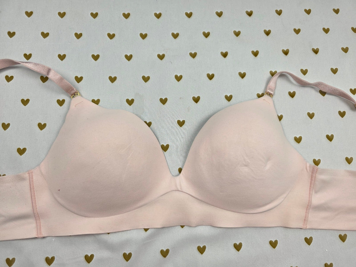 Victorias Secret Blush Pink 34D Padded No Wire Wireless Bra