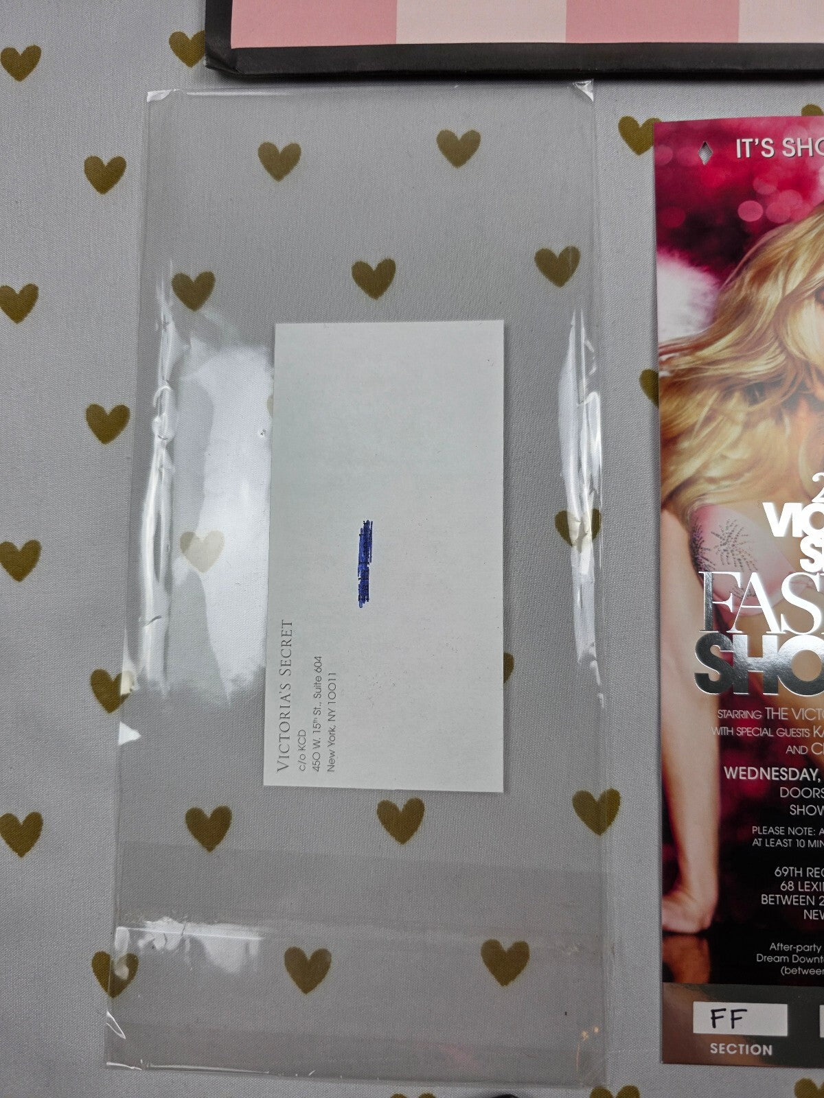 Victoria's Secret 2011 Fashion Show VIP Invitation Ticket SET Lanyard Rare