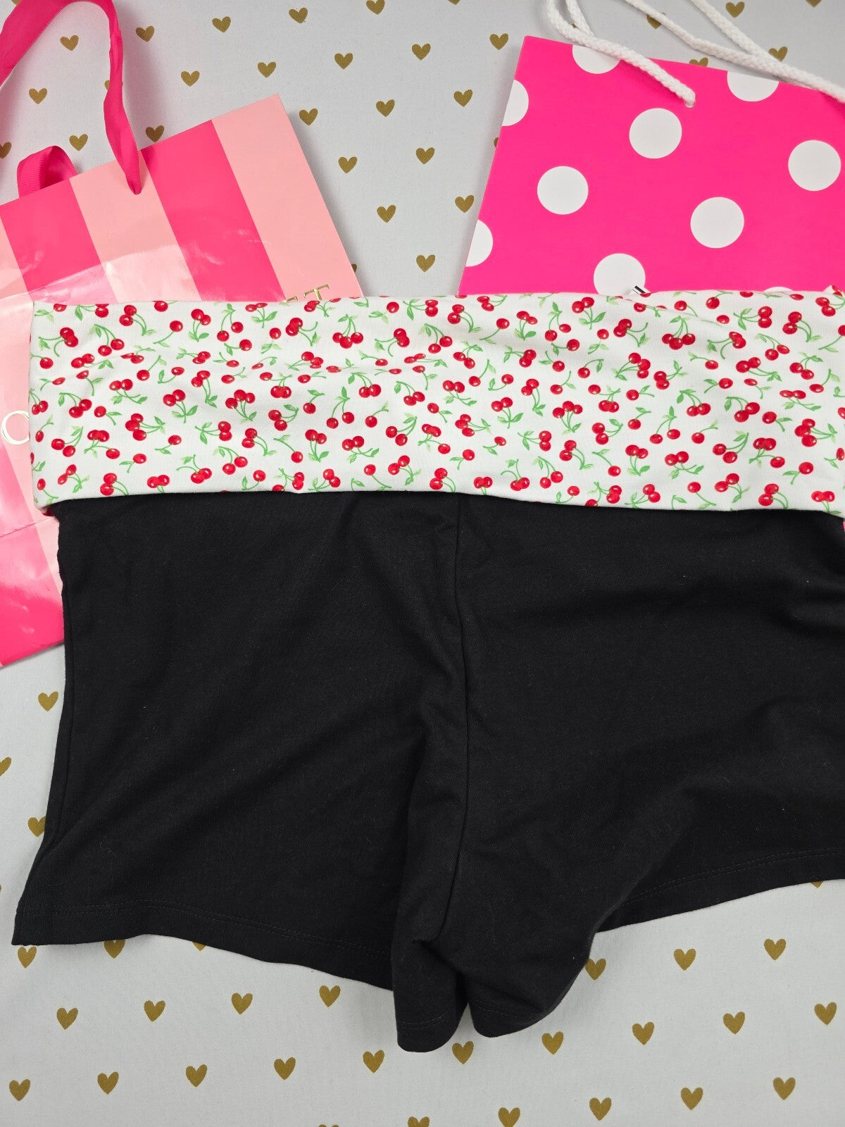 Victorias Secret PINK x FRANKIES New Cherry Foldover Yoga Shorts Medium NWT
