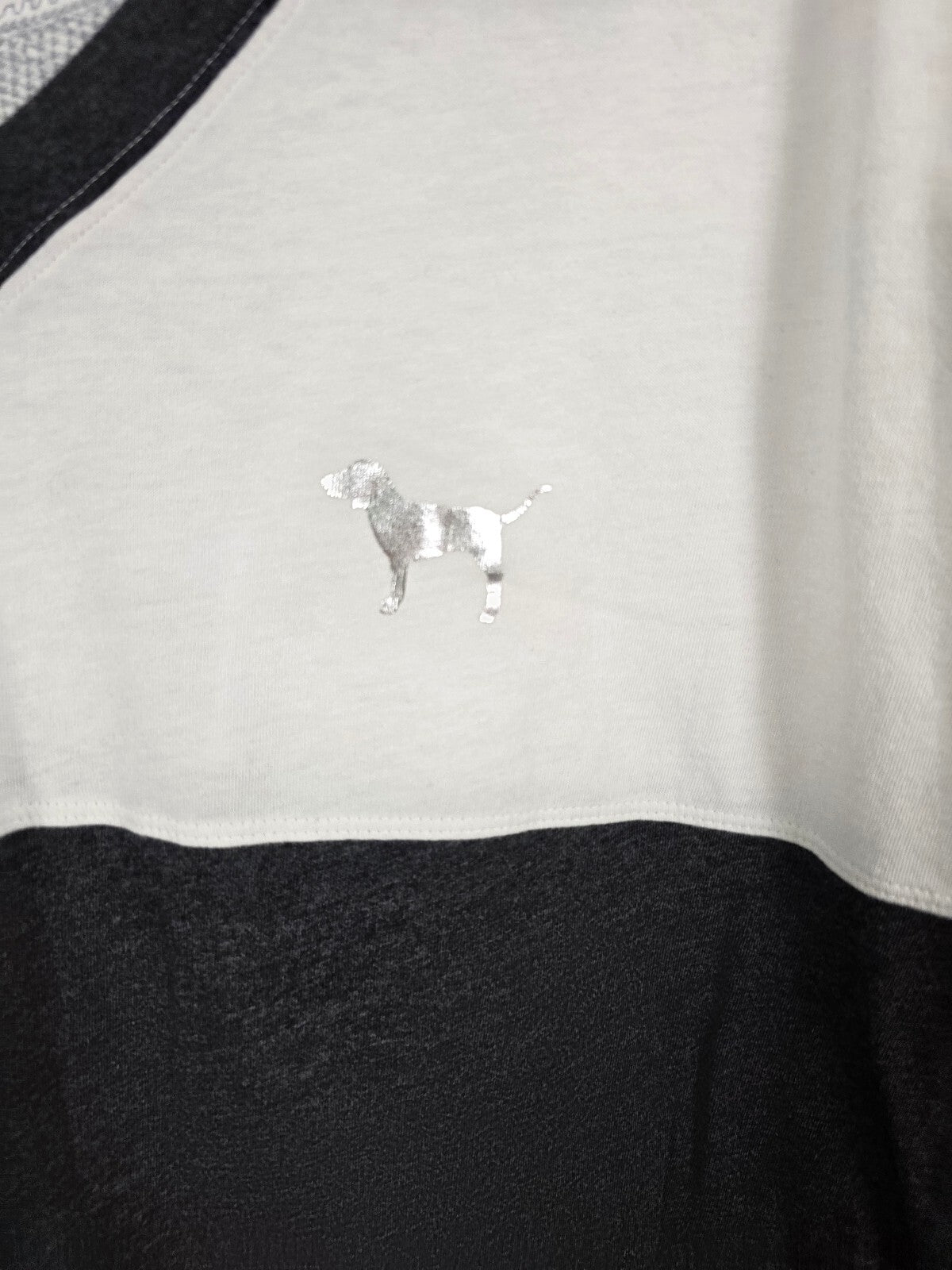 Victorias Secret PINK Dog Logo Bling Sequined Silver Long Sleeve V Neck Tee L