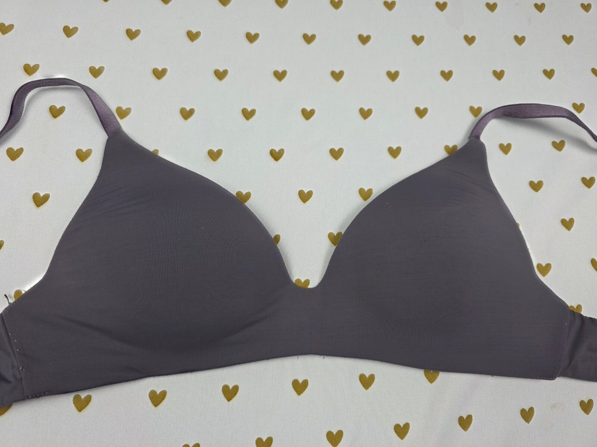 Victorias Secret Wireless No Wire Bra T Shirt Lightly Lined 32B