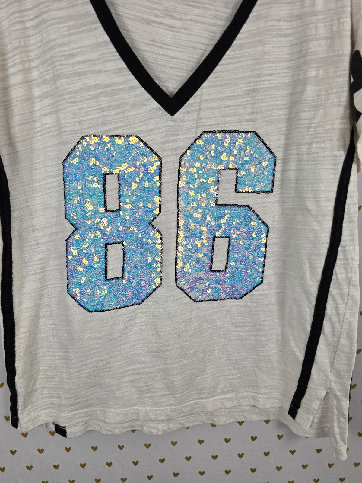 Victorias Secret PINK Mermaid Bling V neck tee shirt 86 Sequined Medium
