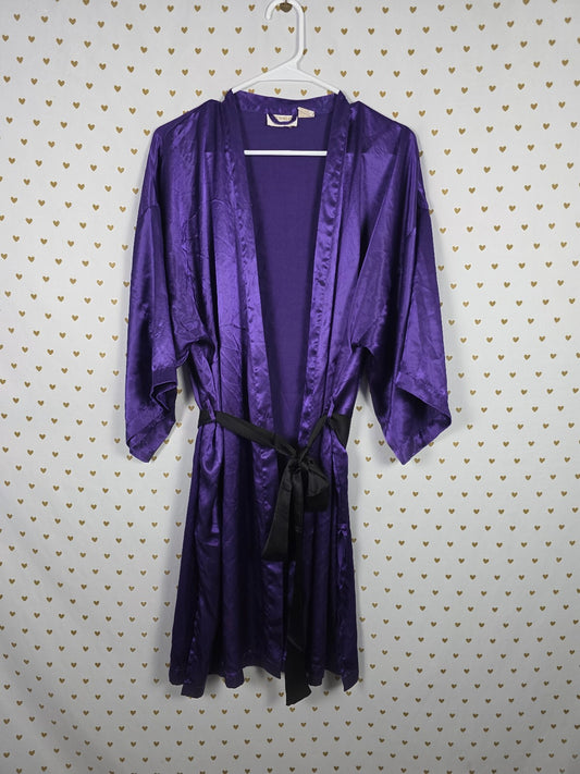 Victorias Secret Vintage Gold Label One Size fits all Satin Silky Robe