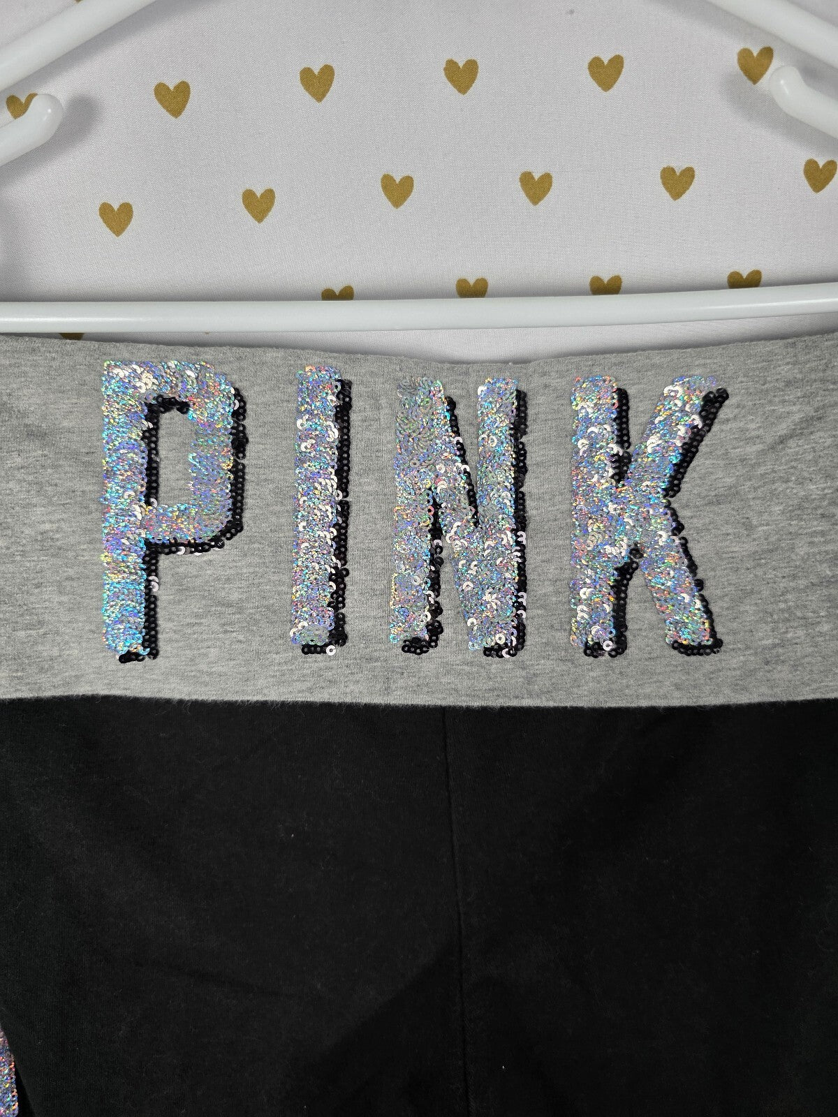 PINK Victoria's Secret Yoga Capri Leggings Hawaii Sequin Hibiscus Bling Black