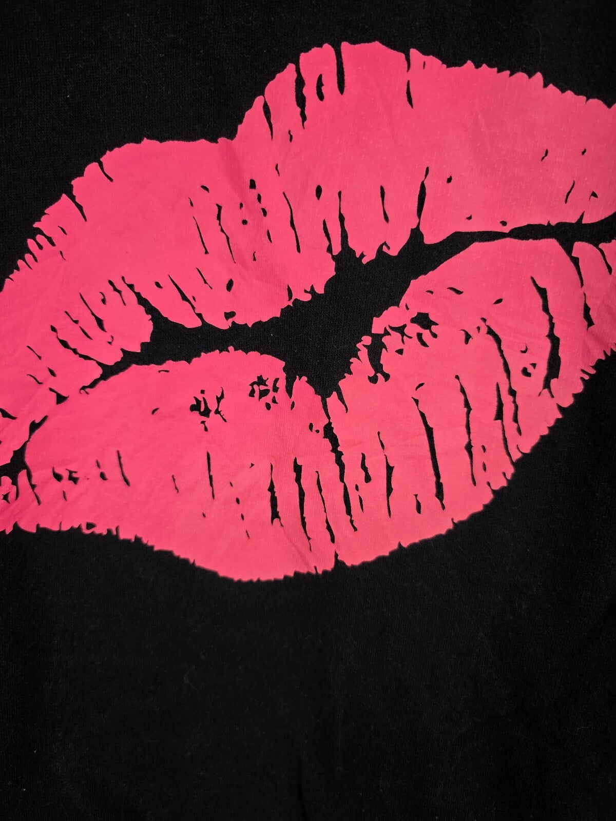 Victorias Secret Vintage neon Lips Crew Sweater Kisses Med