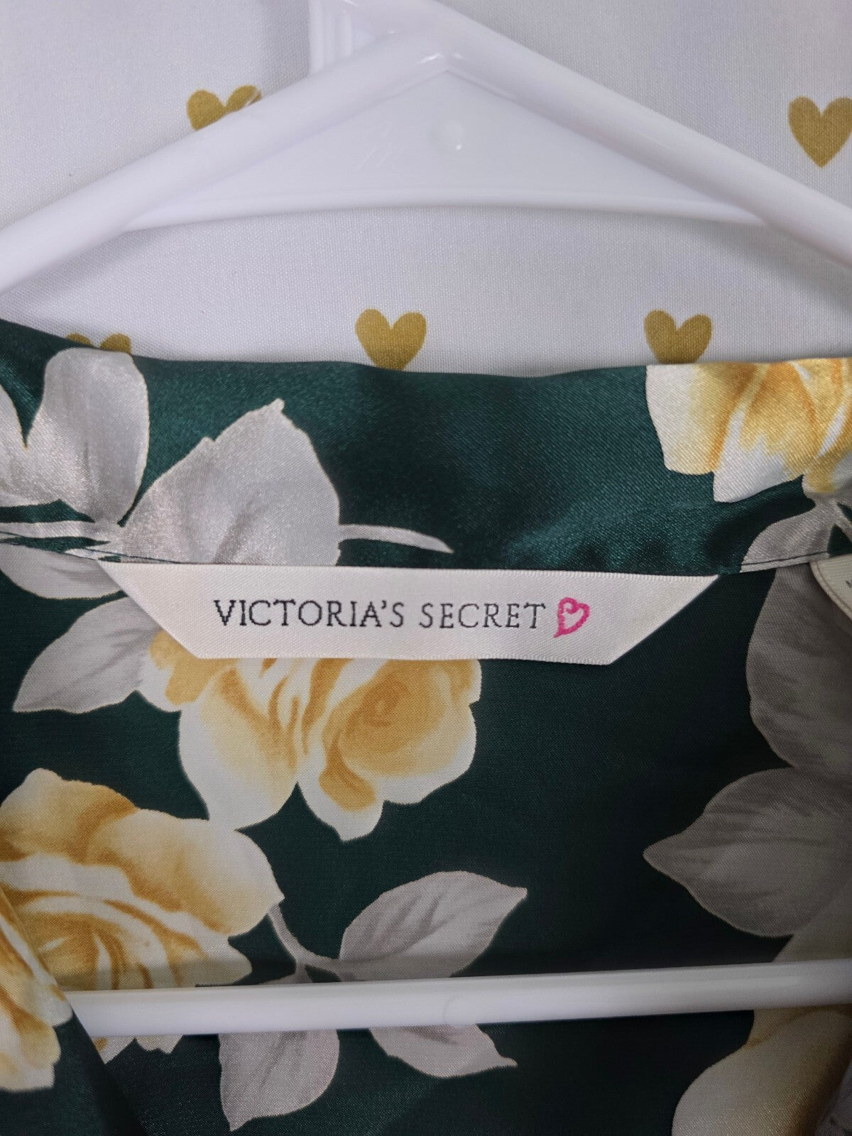 Victorias Secret Vintage Heart Label Satin Floral Button Down Sleep Shirt LARGE