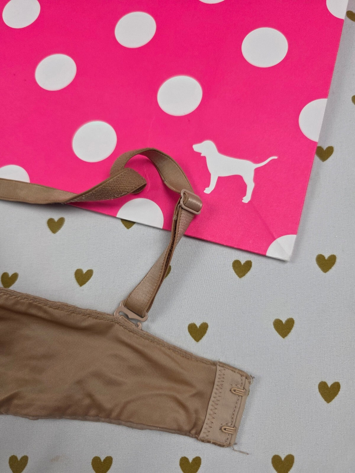 Victorias Secret Beige Bombshell Add 2 Sizes Push Up Bra 36C