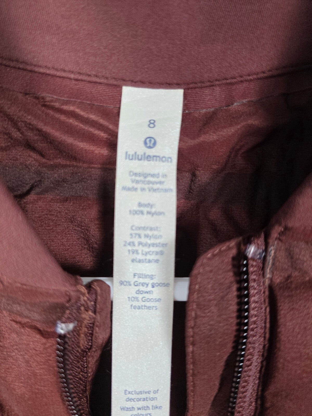 Lululemon Down For It All Vest Burgundy Goose Down Hybrid Zip Size 8
