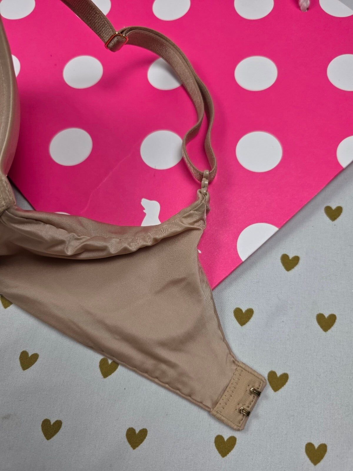 Victorias Secret Bombshell Add 2 Sizes Push Up Bra New NWT Beige 34C