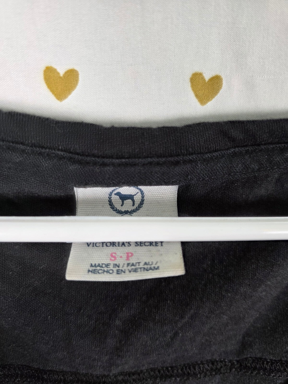 Victorias Secret PINK Vintage LOVE Cropped Black Logo Tee shirt SMALL