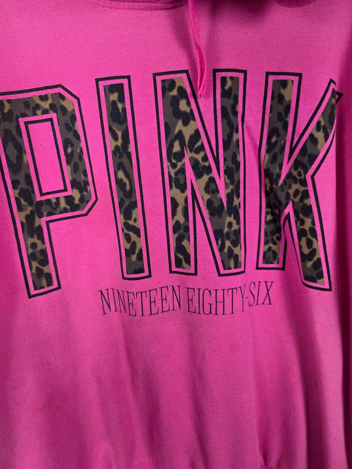 Victorias Secret Pink Pullover Hoodie Sweater Logo Cheetah leopard Large Oversiz