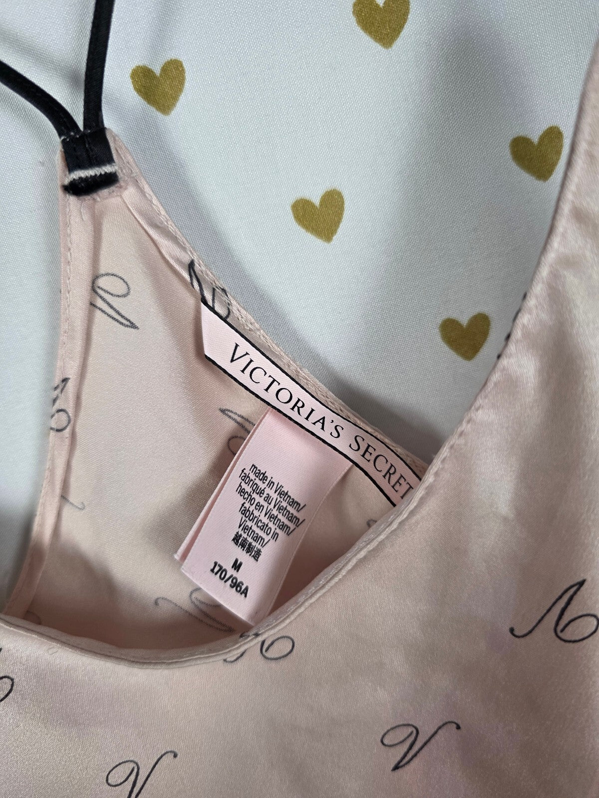Victorias Secret Sleep SET 2pc Outfit Pajama Satin Tank Top Shorts Medium