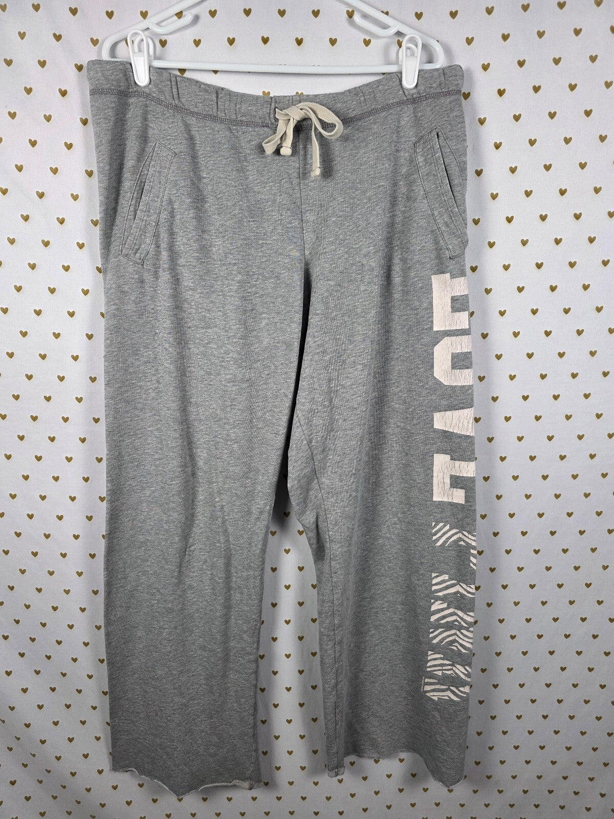Victoria's Secret PINK Gray LOVE Boyfriend Zebra Wide Leg Lounge Pants M Flared