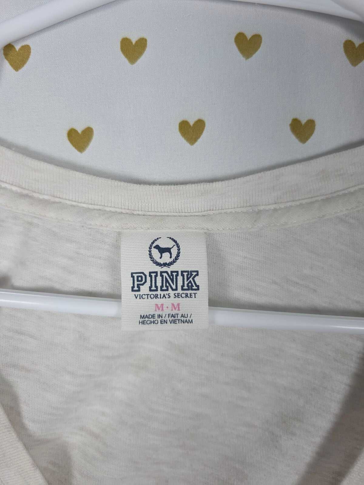 Victorias Secret PINK Love 86 White Logo V neck Tee shirt Medium
