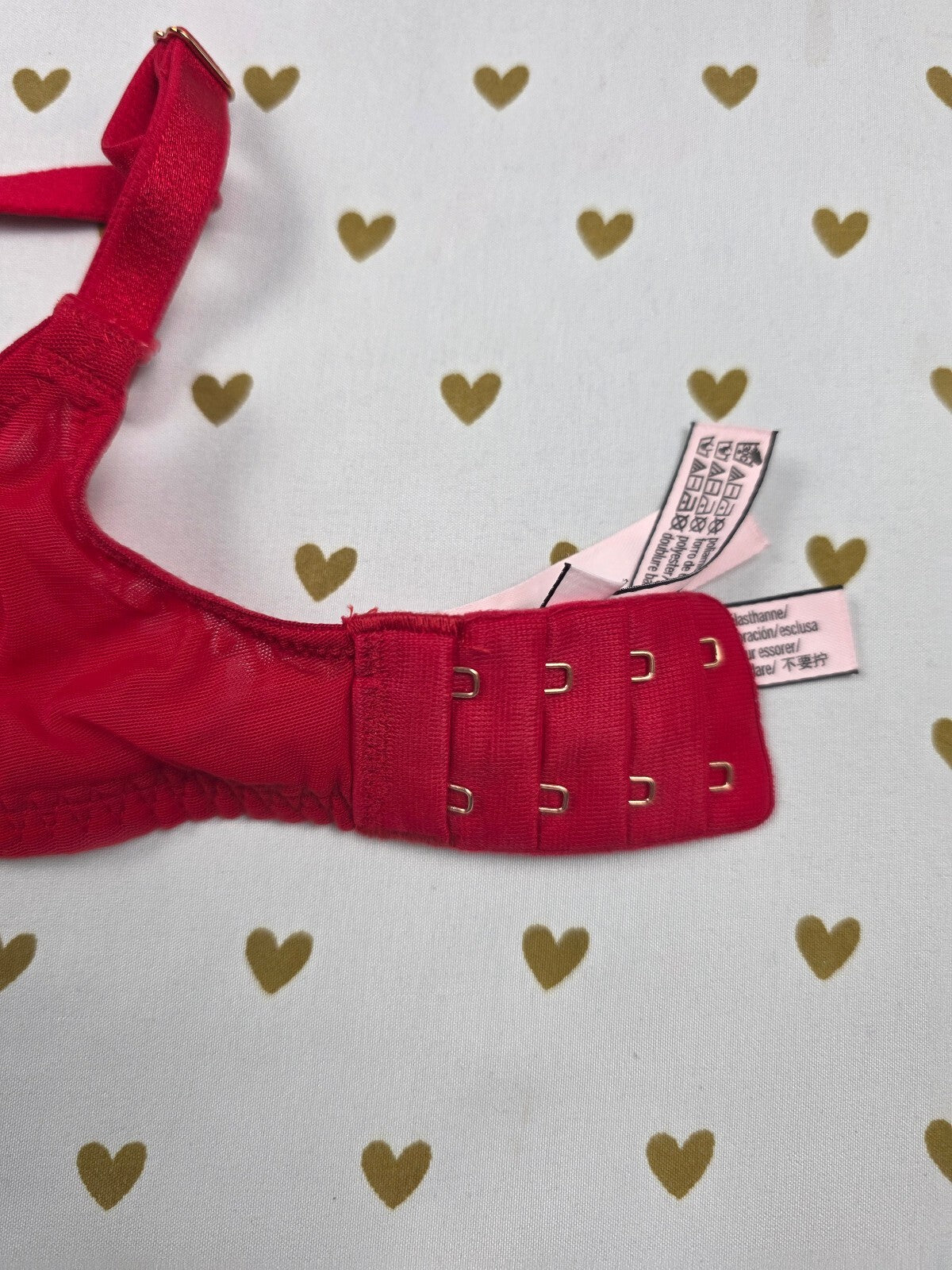 Victorias Secret Red Dream Angels Push Up Without Padding Bra 38C