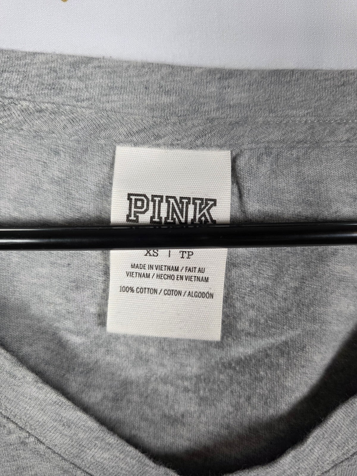 Victorias Secret PINK Leopard Cheetah Dog Logo Long Sleeve Pocket Tee XS