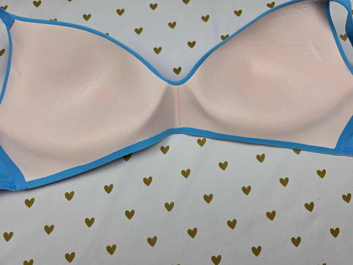 Victorias Secret PINK Blue Wireless No Wire Bra 38B Push Up bra