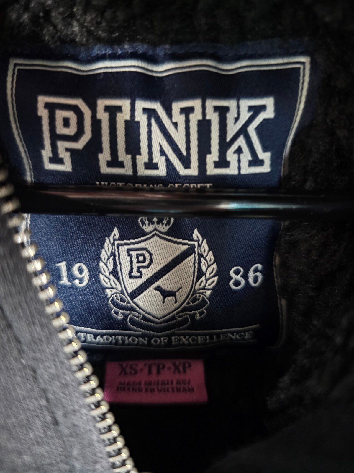 Victorias Secret Pink Fur lIned Bling Sequined Hoodie Jacket Black Silver XS