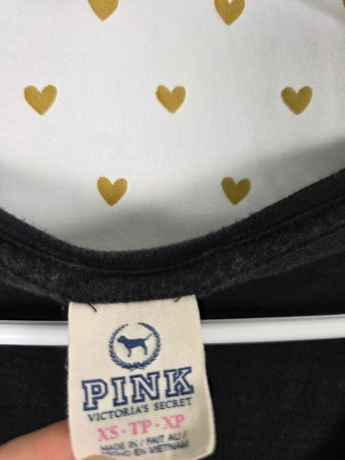 Victorias Secret PINK Vintage Love V Neck y2k Tee shirt XS