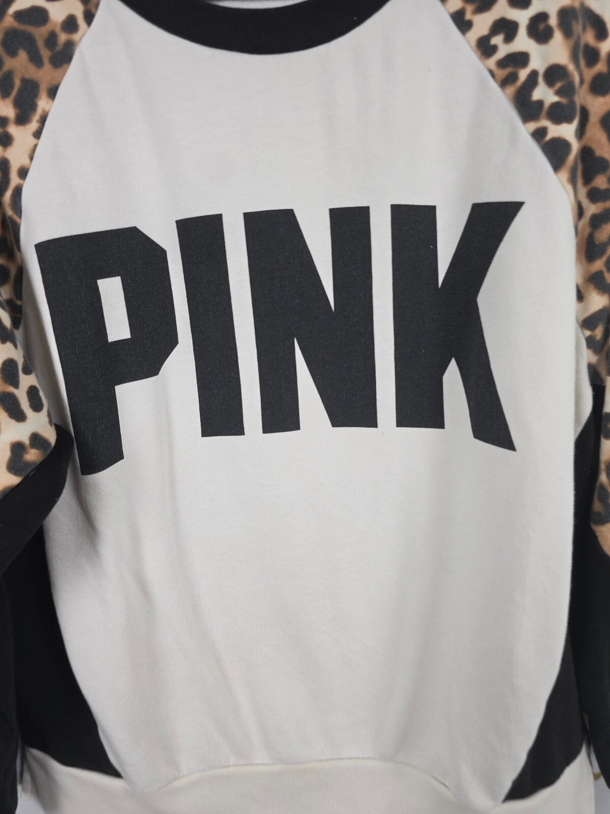 Victorias Secret Pink Leopard cheetah Raglan Crew Sweater Logo MEDIUM