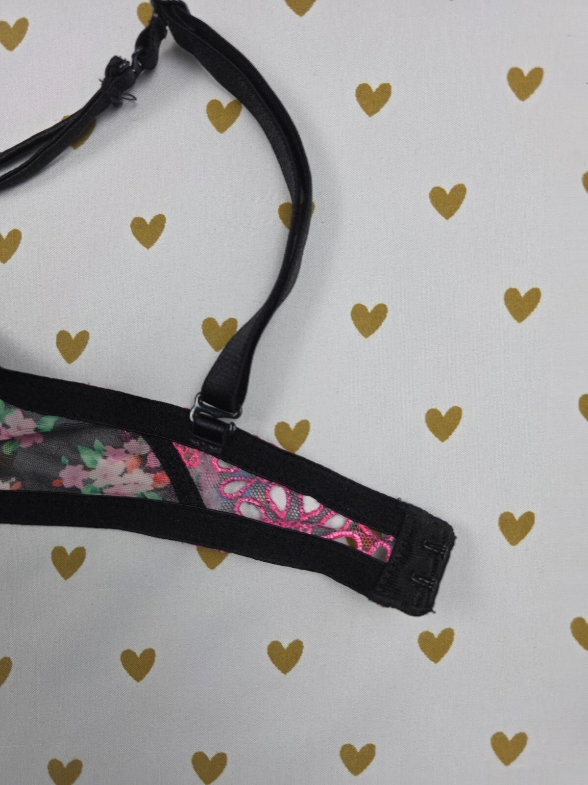Victorias Secret Sexy Little Things Floral Embroidered Push Up Bra 34B