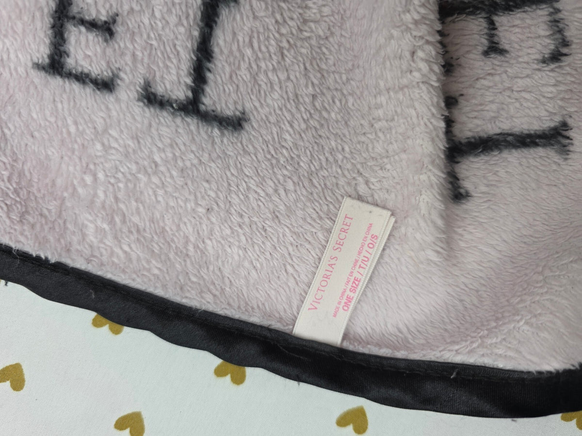 Victoria's Secret VS Logo Black Pink Plush Fleece Throw Blanket One Size