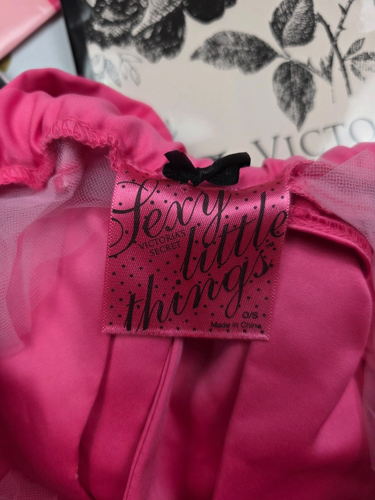 Victoria's Secret Sexy Little Things Pink Satin Santa Hat & Bow Skirt Set BLING