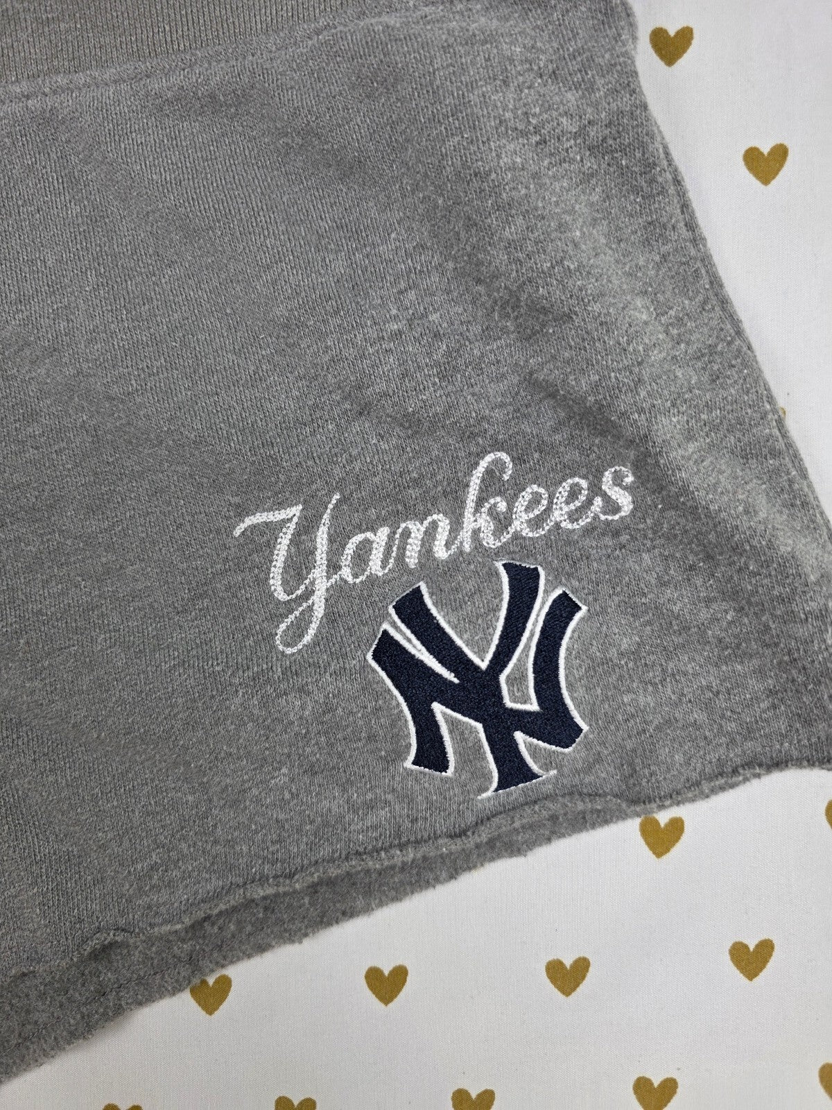 Victoria's Secret PINK New York Yankees MLB Shorts Large Gray