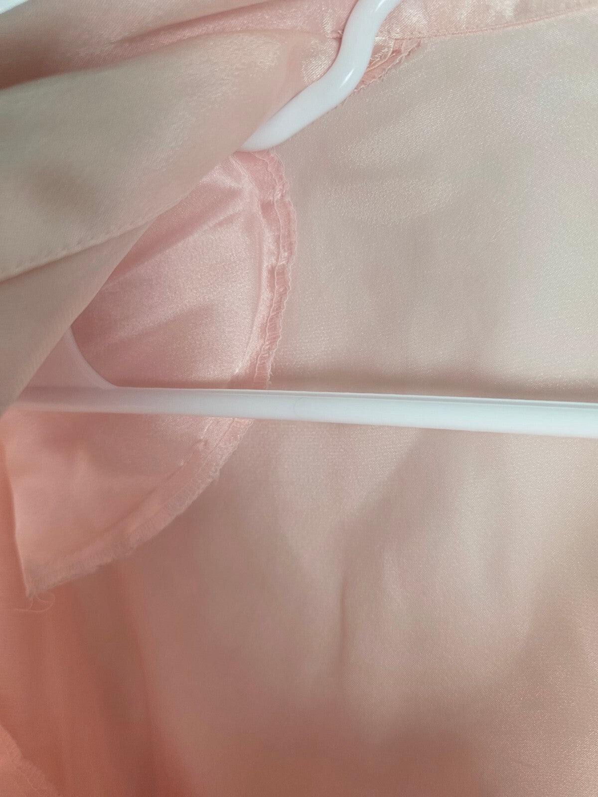 Vintage Victoria’s Secret Gold Label Pink Satin Sleep Shirt Pearl Buttons M