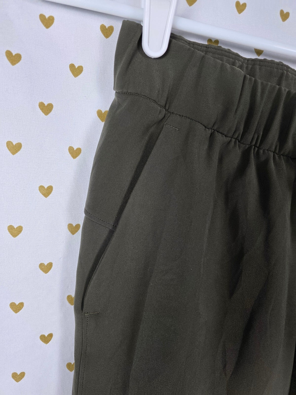 Lululemon Women's Olive Green High Rise Stretch Jogger Pants Size 2