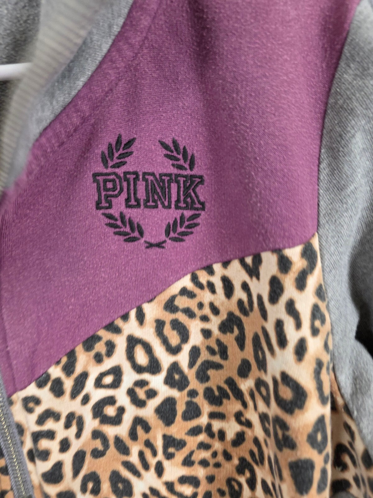 Victorias Secret Pink Leopard Cheetah Quarter Zip Sweater SET MEDIUM Sweats 2pc