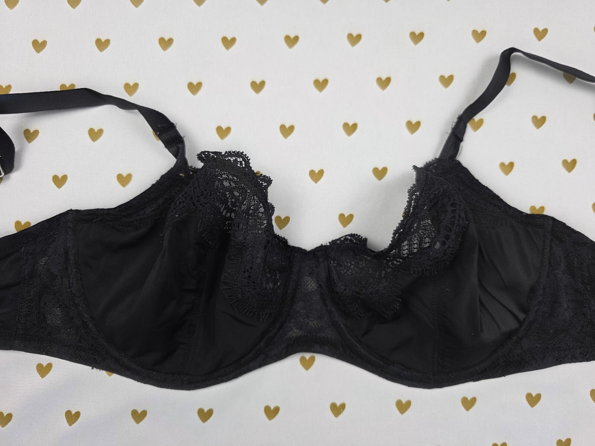 Victorias Secret Black Push Up without padding bra 32DDD